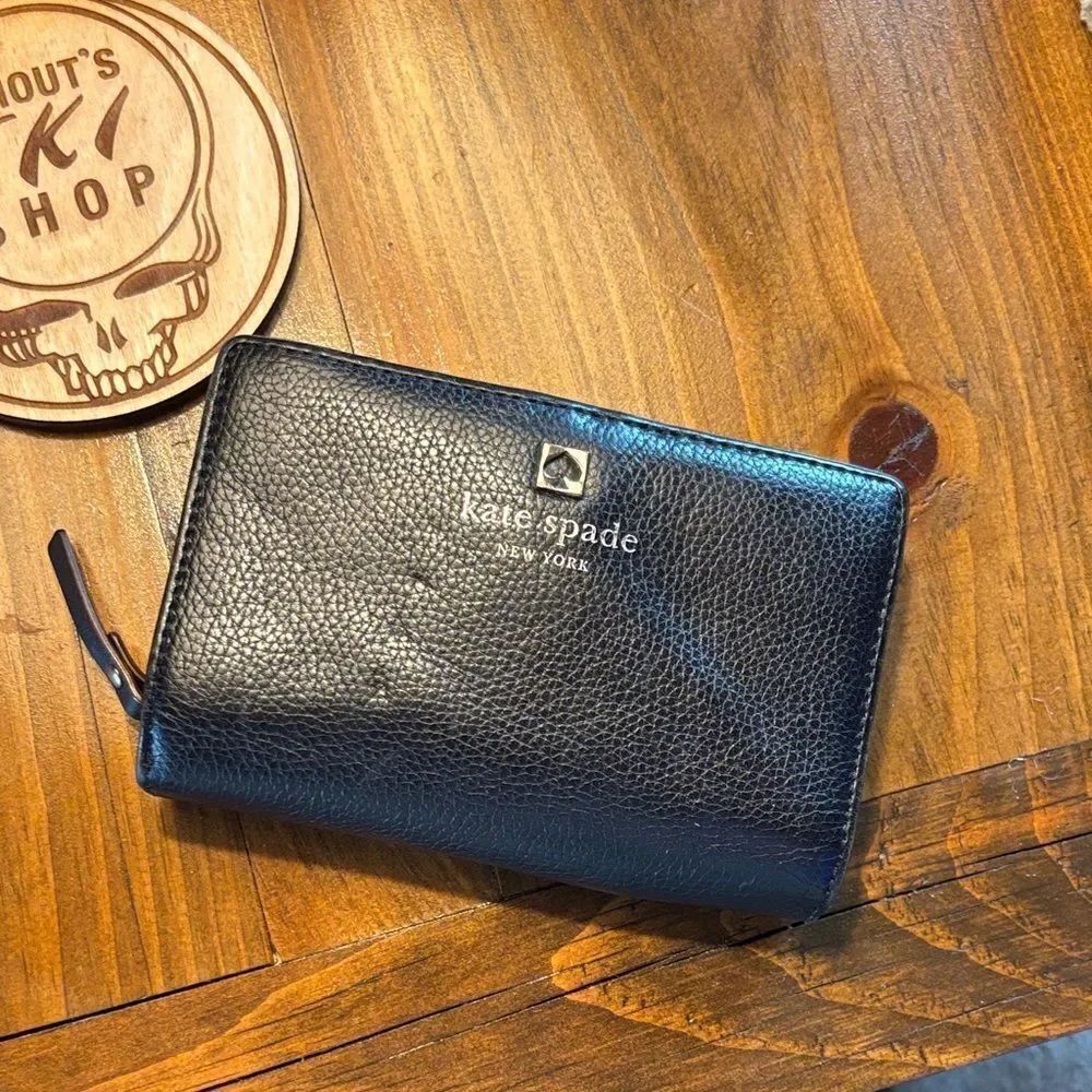 Kate Spade Black Textured Wallet